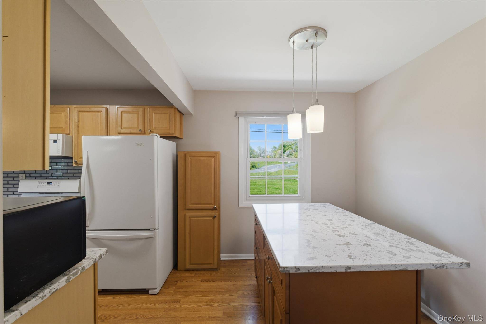 17 New Holland VLG, Nanuet, NY 10954
