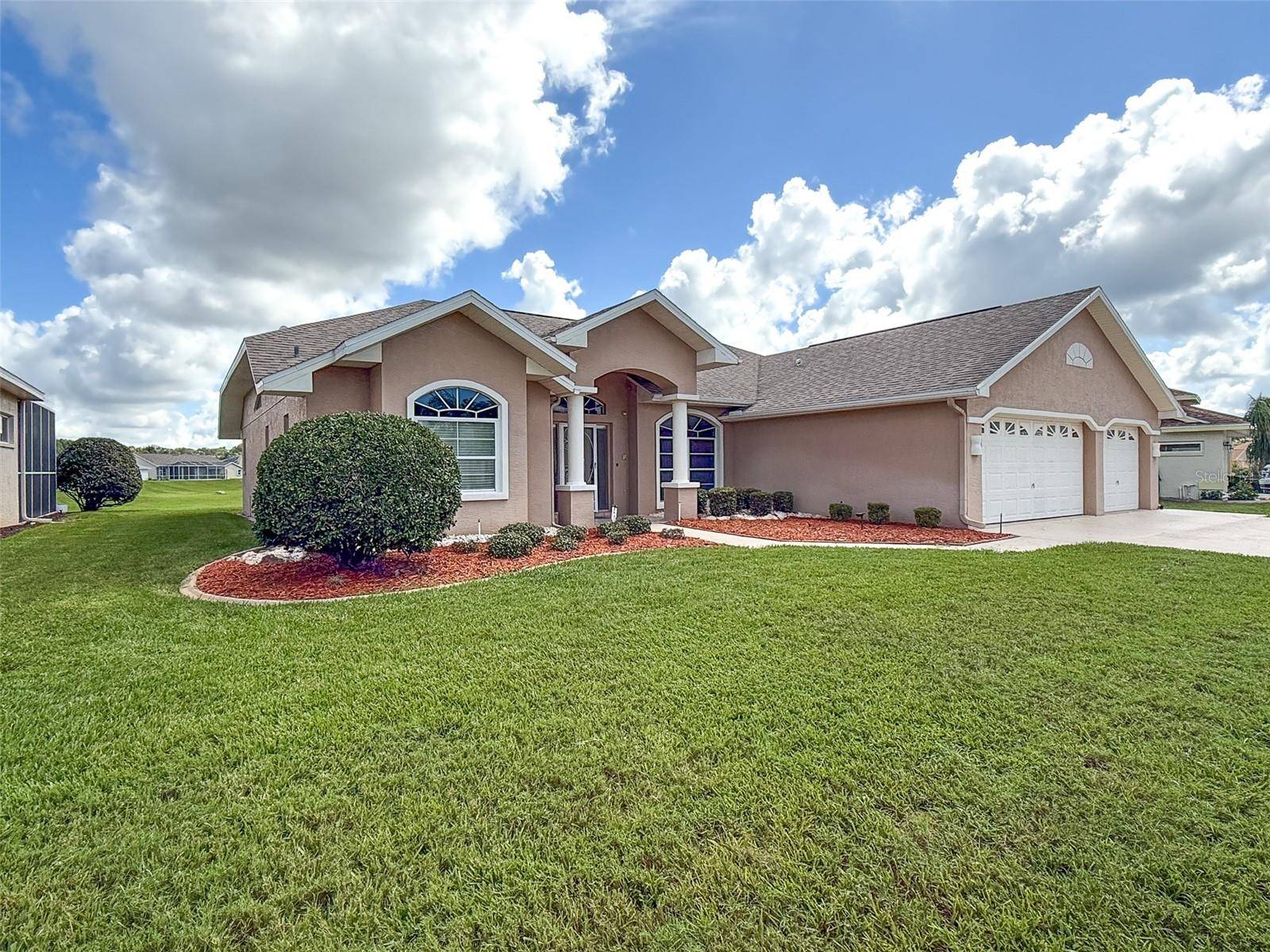 8533 CORAL CREEK LOOP, Hudson, FL 34667