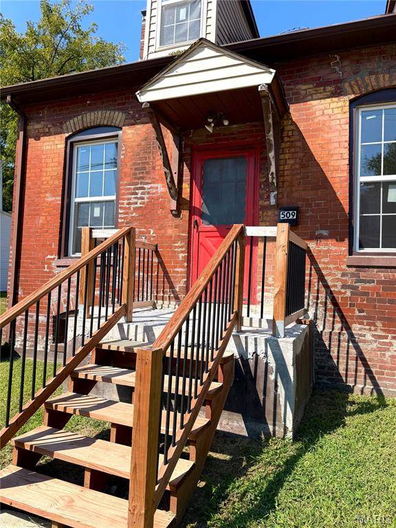 509 N Jackson ST, Belleville, IL 62220