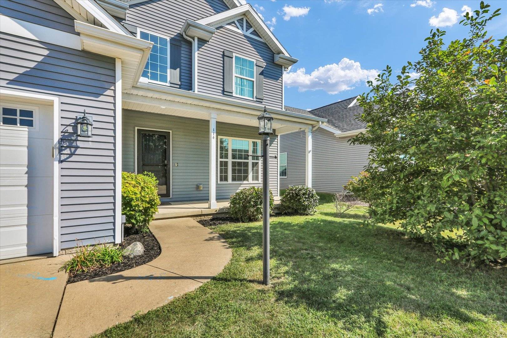114 Sunflower ST, Savoy, IL 61874