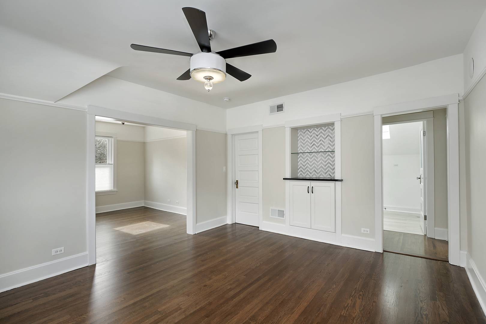 1121 Grant ST #2, Evanston, IL 60201