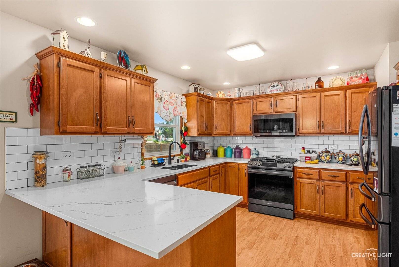 1932 Taller RD, Morris, IL 60450