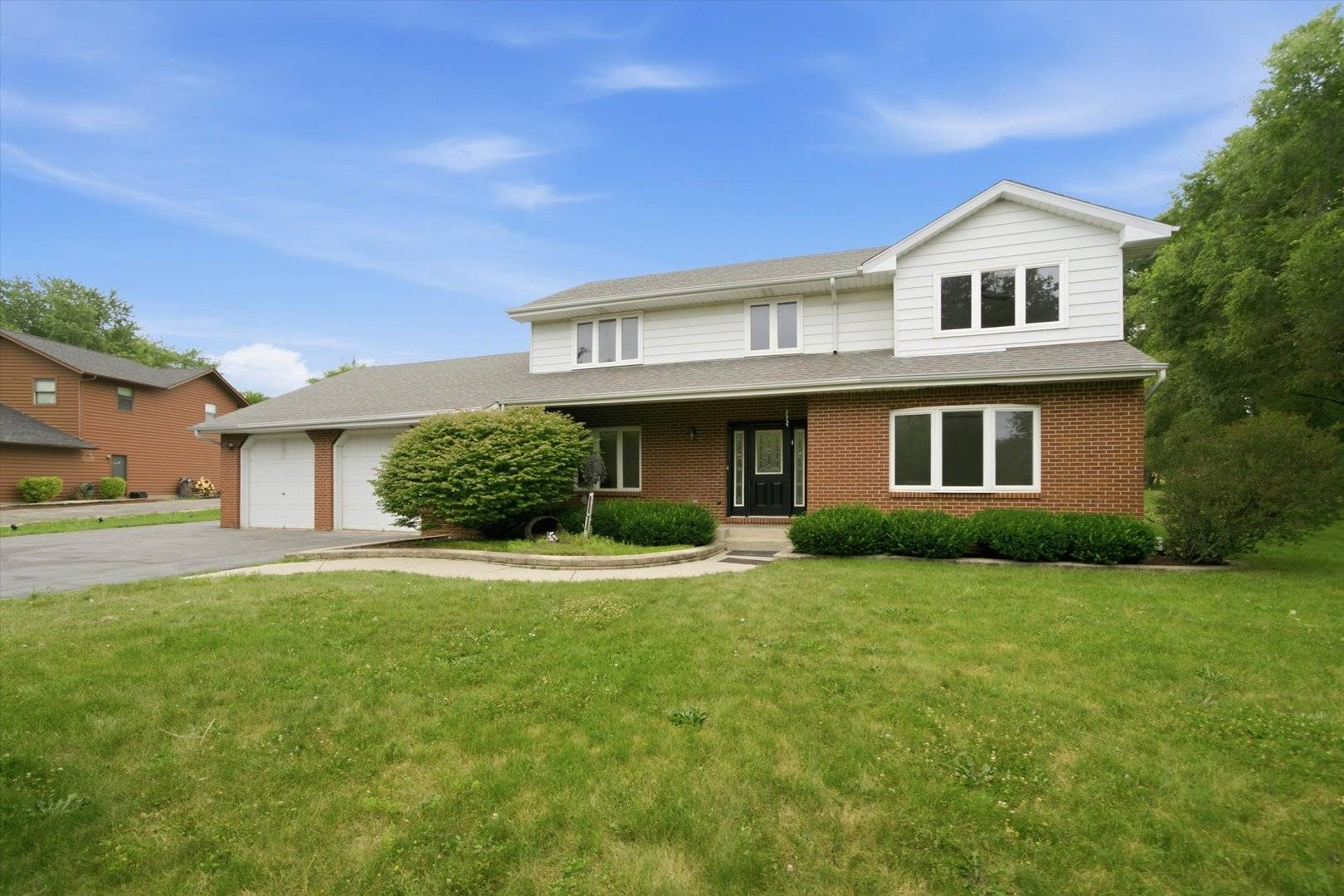 518 Meadow CT, Winthrop Harbor, IL 60096