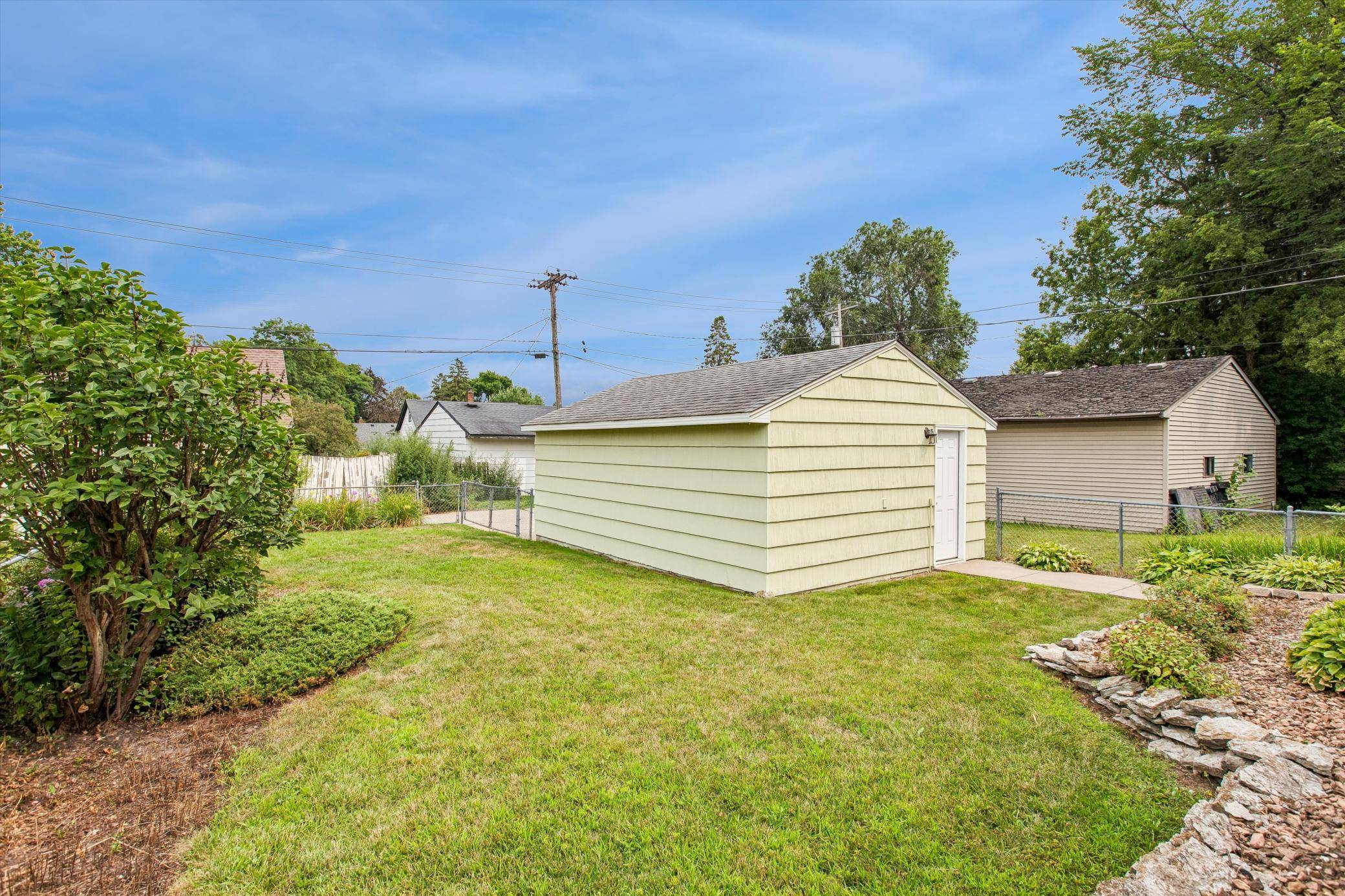 418 17th AVE N, South Saint Paul, MN 55075