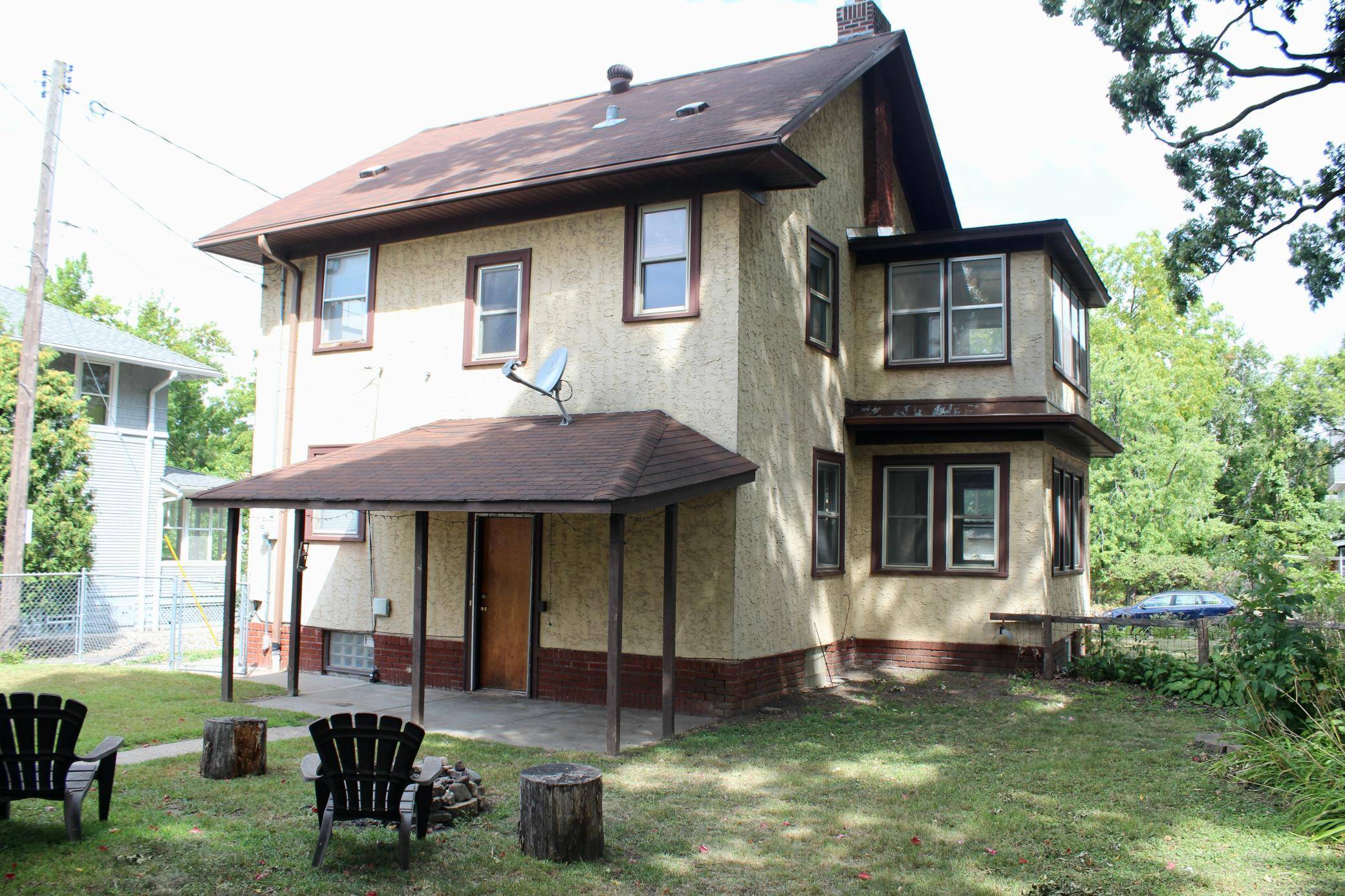 2070 Goodrich AVE, Saint Paul, MN 55105