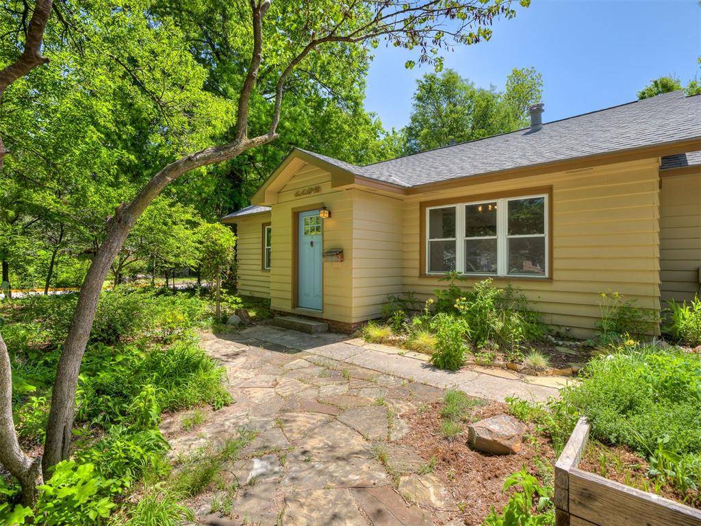 1102 McNamee ST, Norman, OK 73069