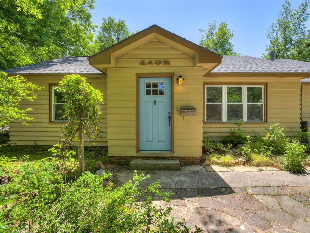 1102 McNamee ST, Norman, OK 73069
