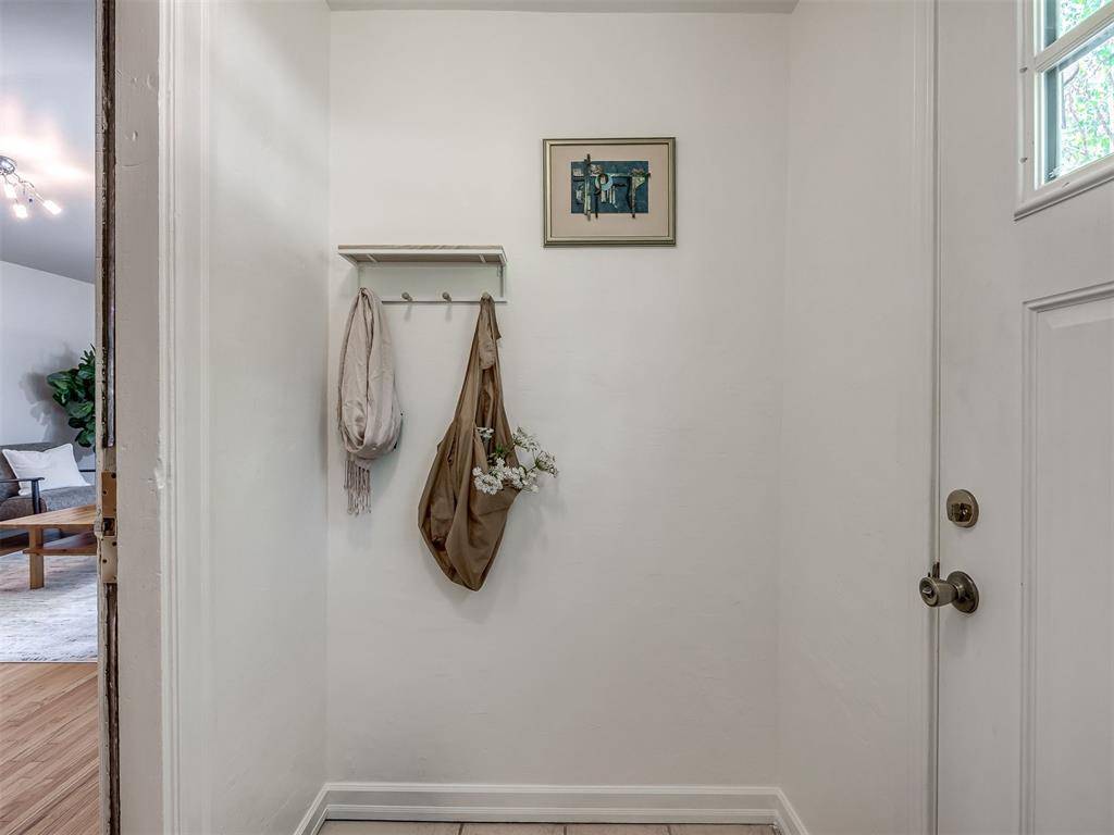 1102 McNamee ST, Norman, OK 73069