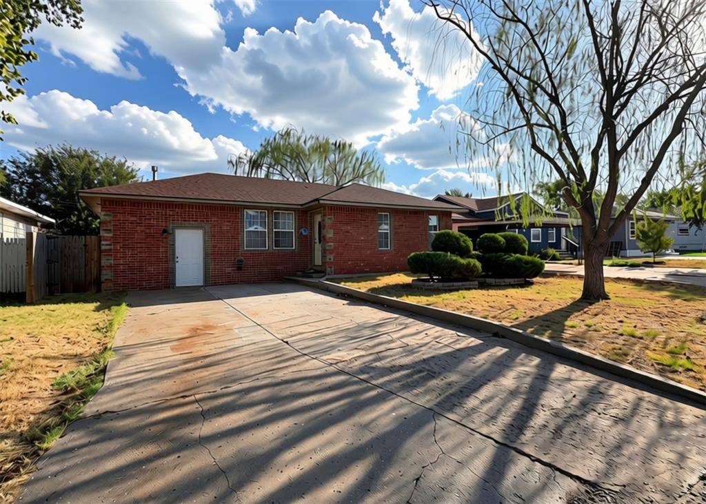 120 Thornton LN, Elk City, OK 73644