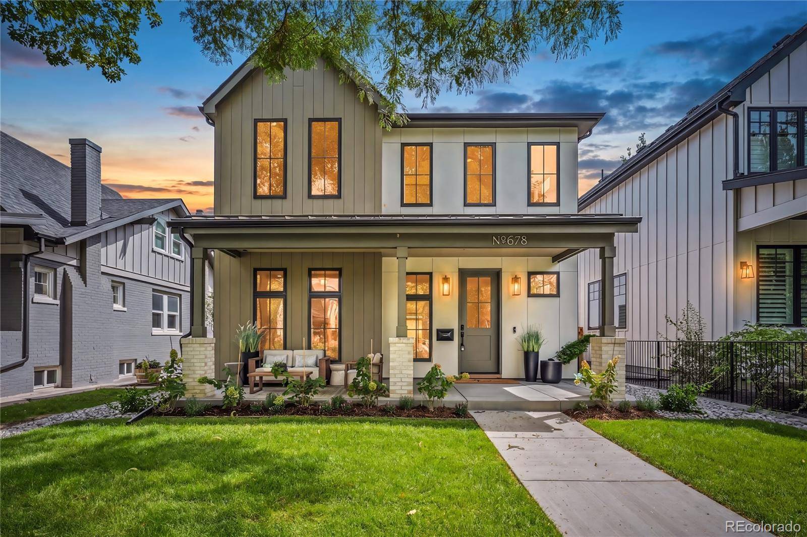 678 S Vine ST, Denver, CO 80209