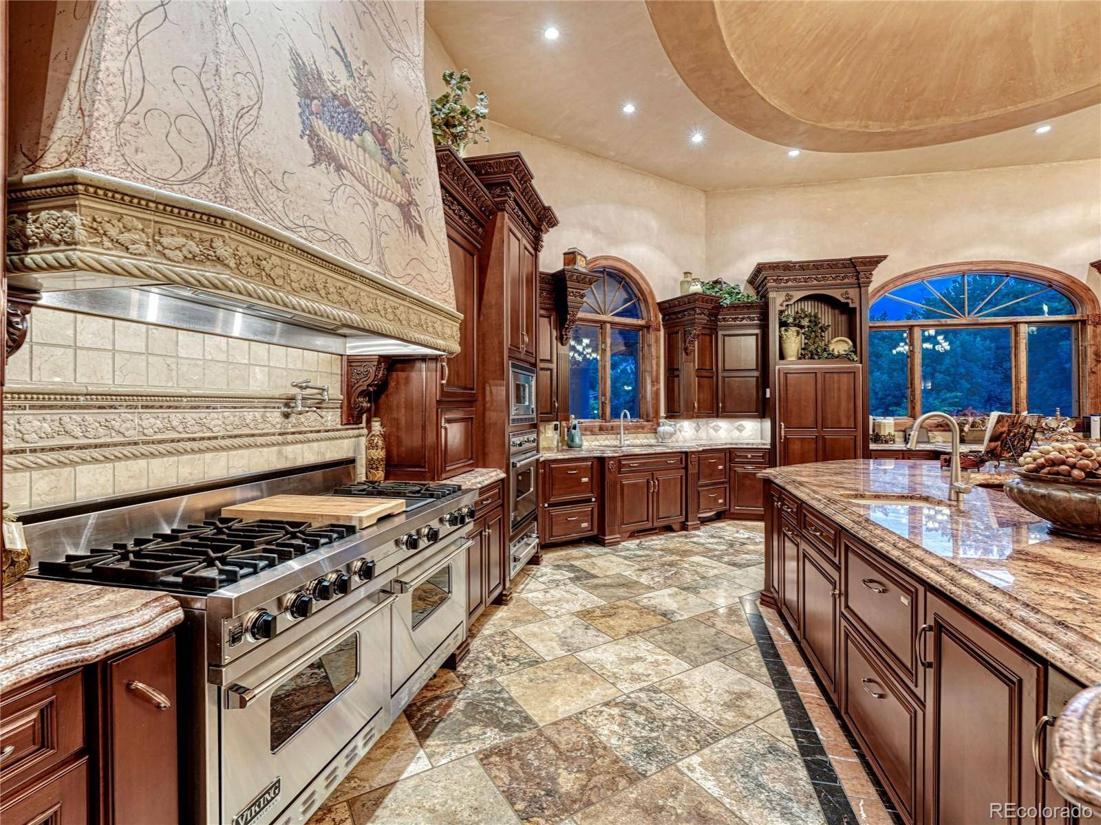 760 28 1/2 LN, Pueblo, CO 81006