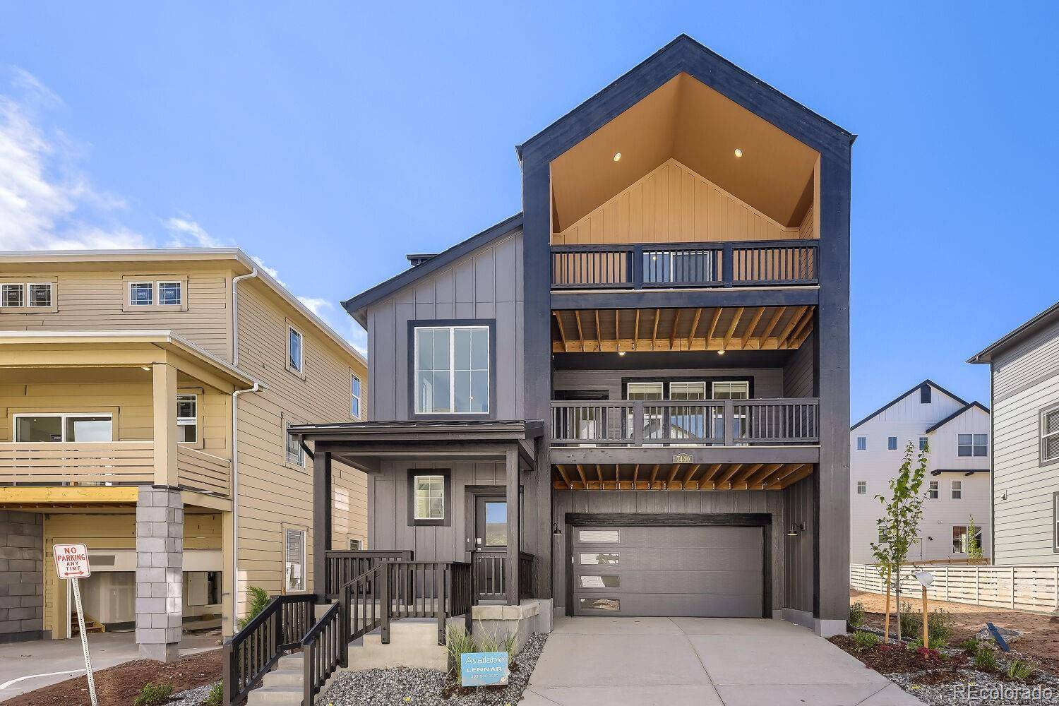 7440 Whiteclover LN, Littleton, CO 80125