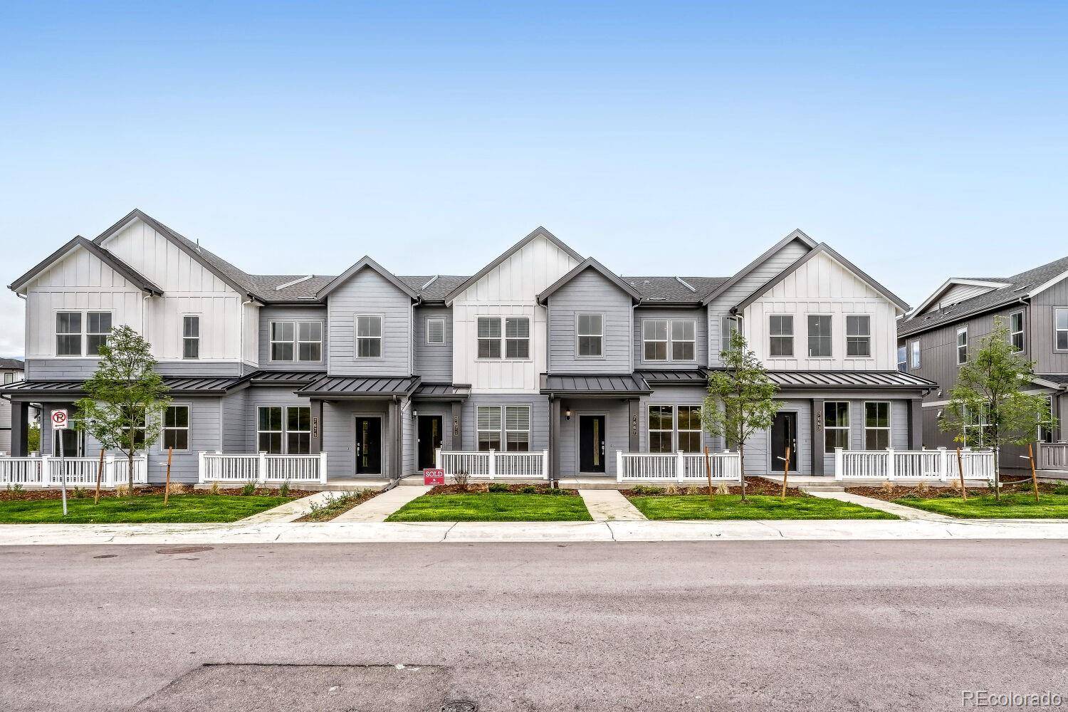 7667 S Mobile WAY, Centennial, CO 80016