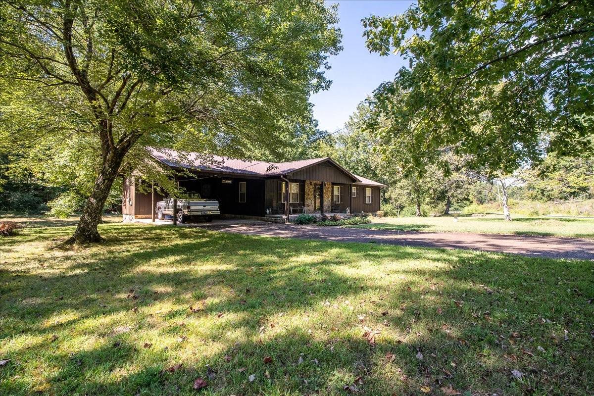 772 Mink Branch Rd, Waynesboro, TN 38485