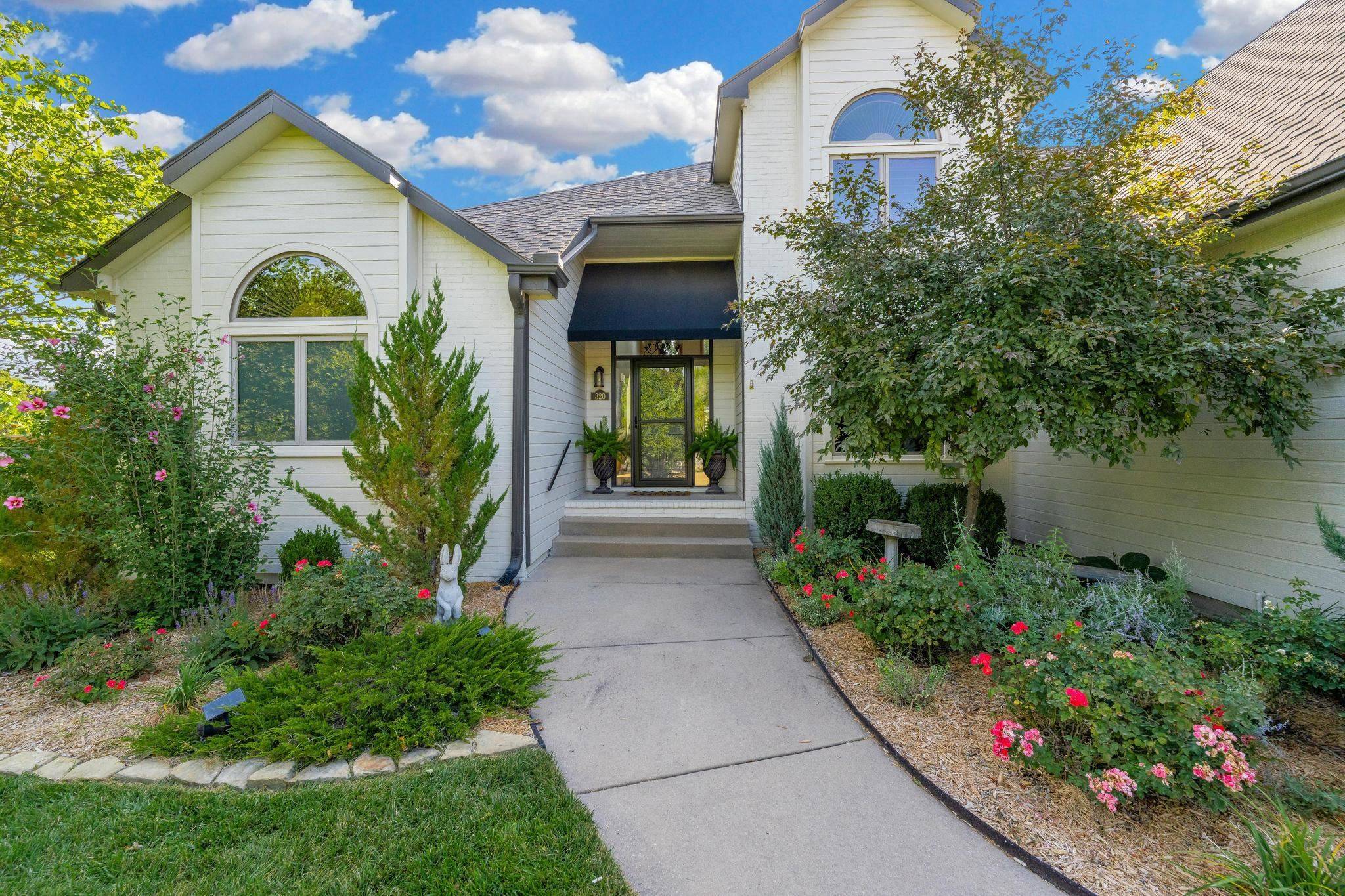 820 N Sagebrush, Wichita, KS 67230
