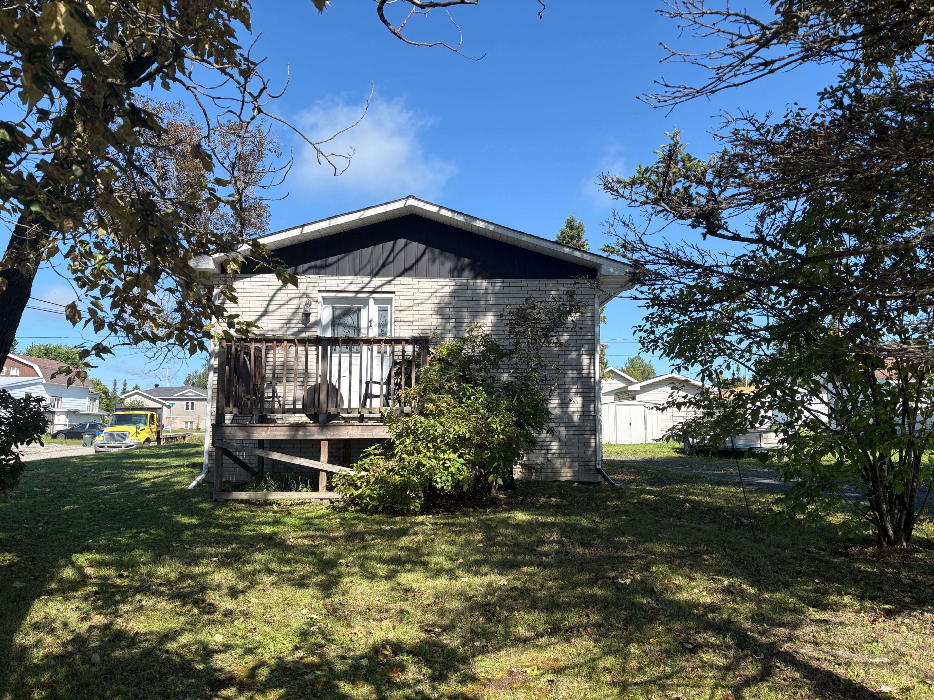 1 Cree RD, Cochrane, ON P0L 1C0