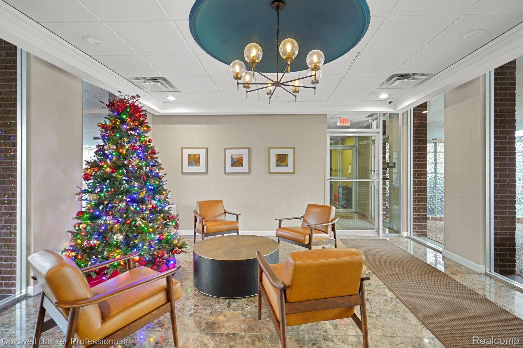 600 W BROWN ST #109, Birmingham, MI 48009