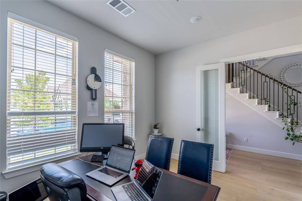 1712 Hanoverian Lane, Aubrey, TX 76227