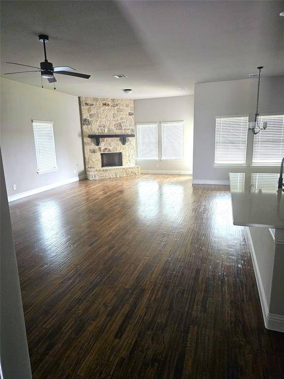 11700 Blackfoot Court, Godley, TX 76044