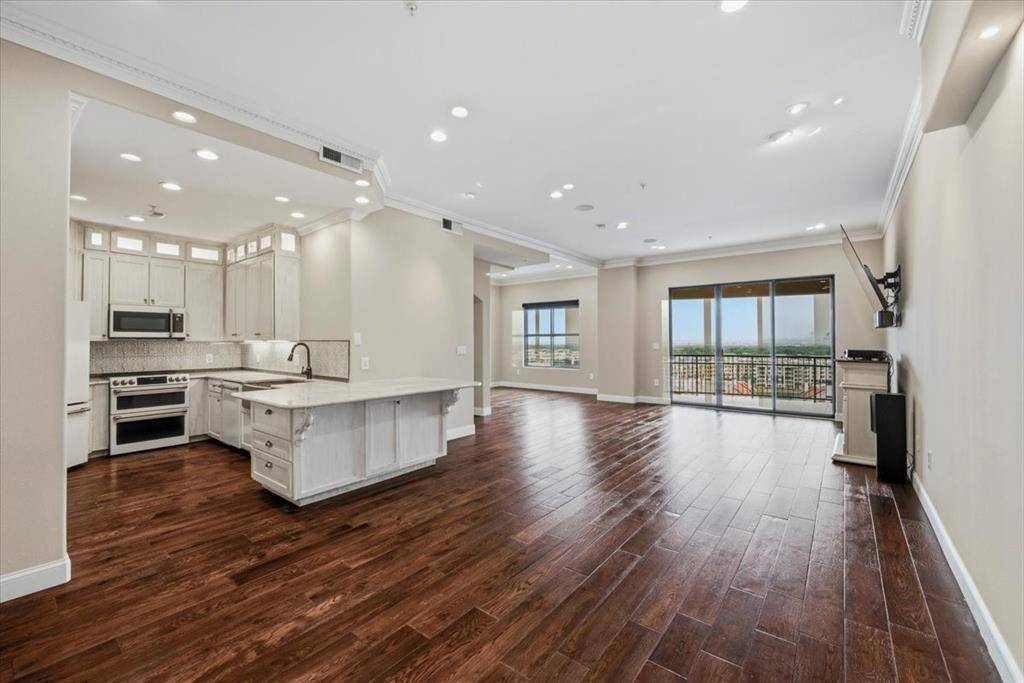 330 Las Colinas Boulevard E #1302, Irving, TX 75039
