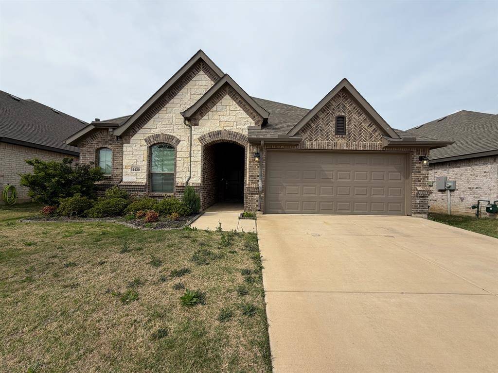 4420 Norcross Lane, Fort Worth, TX 76036