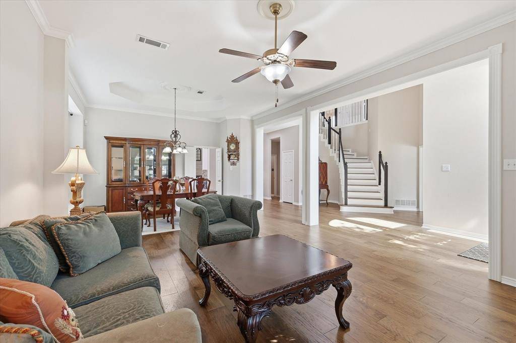 3207 Willow Ridge Trail, Carrollton, TX 75007