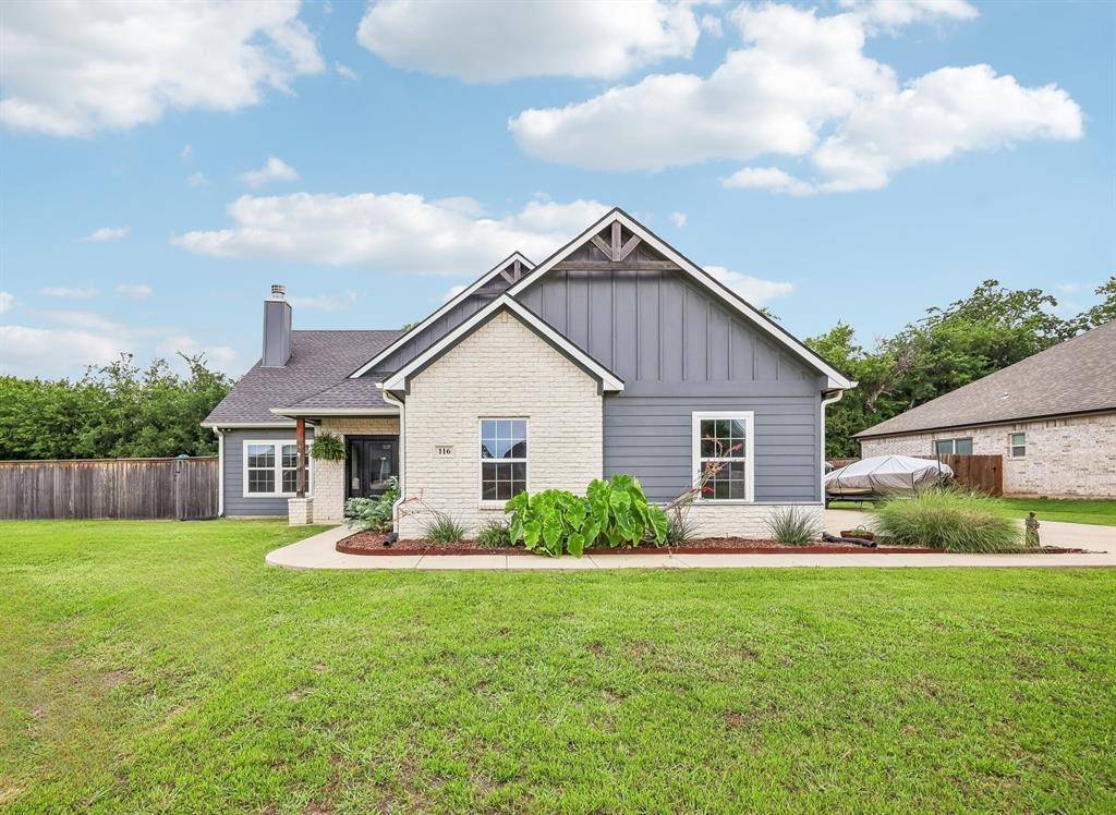 116 E Bexar Street, Mabank, TX 75147