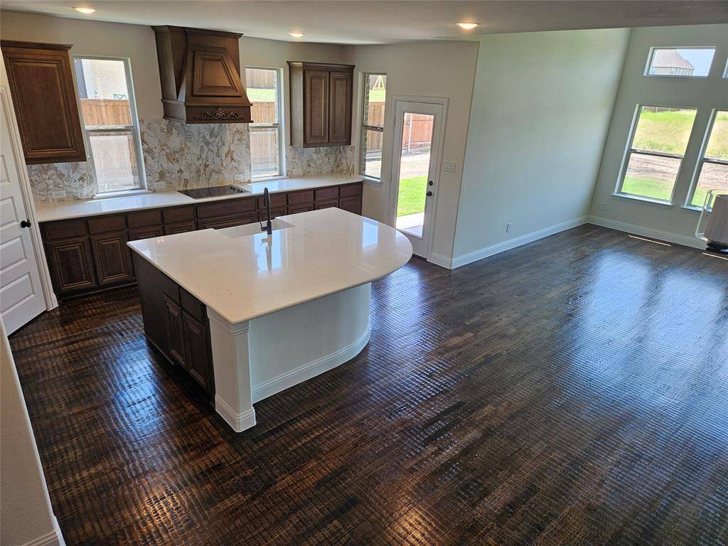 2617 Silo Lane, Van Alstyne, TX 75495