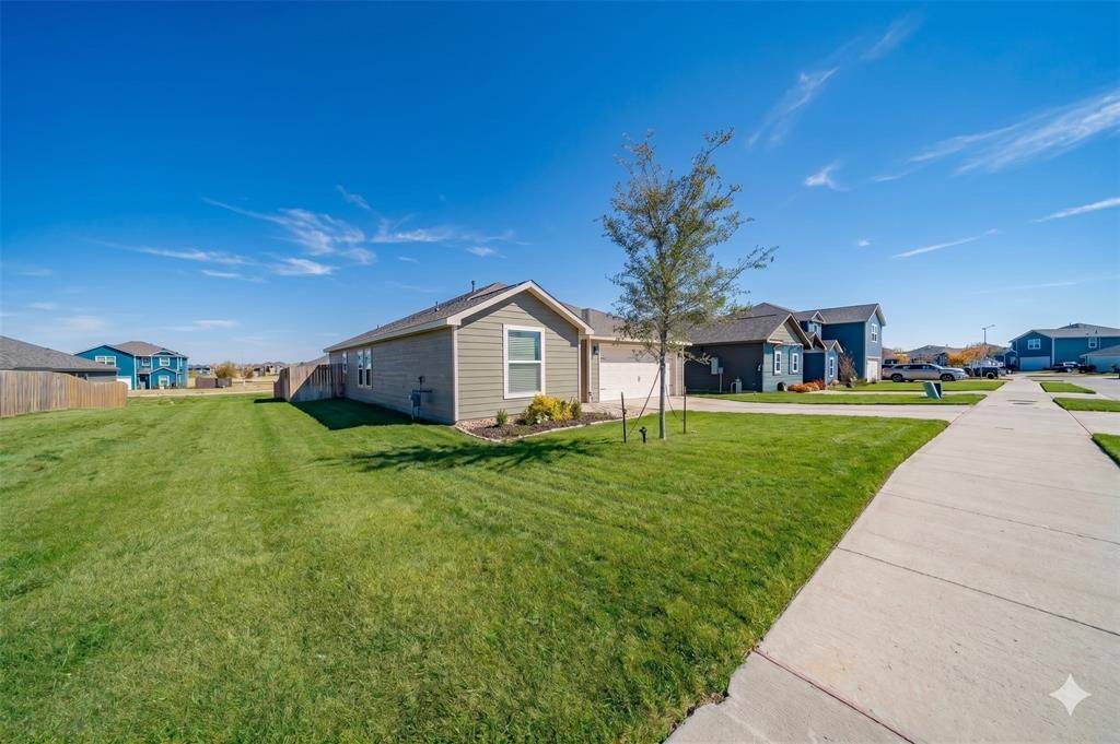 13608 Beaverhead Street, Ponder, TX 76259