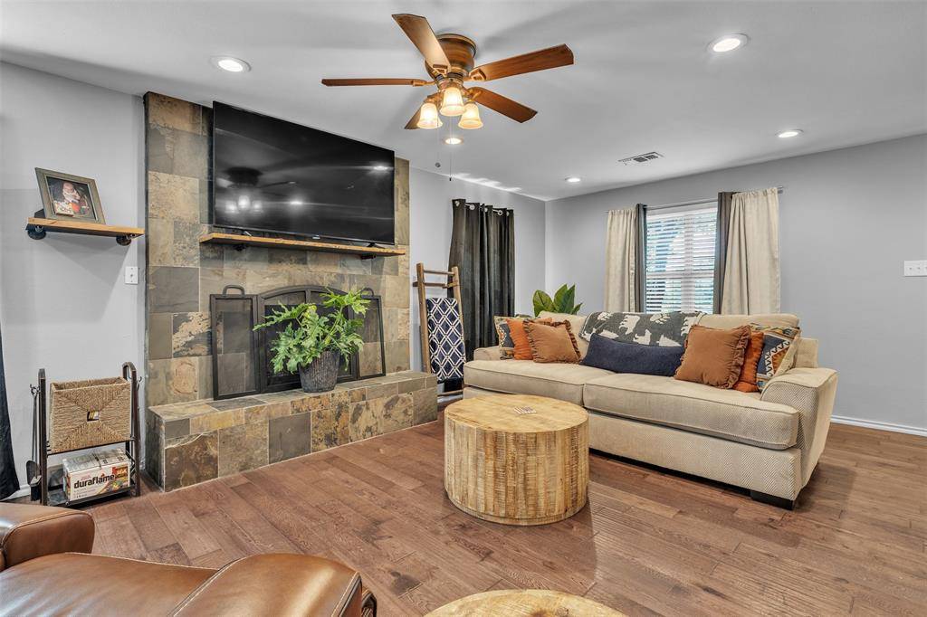 1016 County Road 314, Cleburne, TX 76031