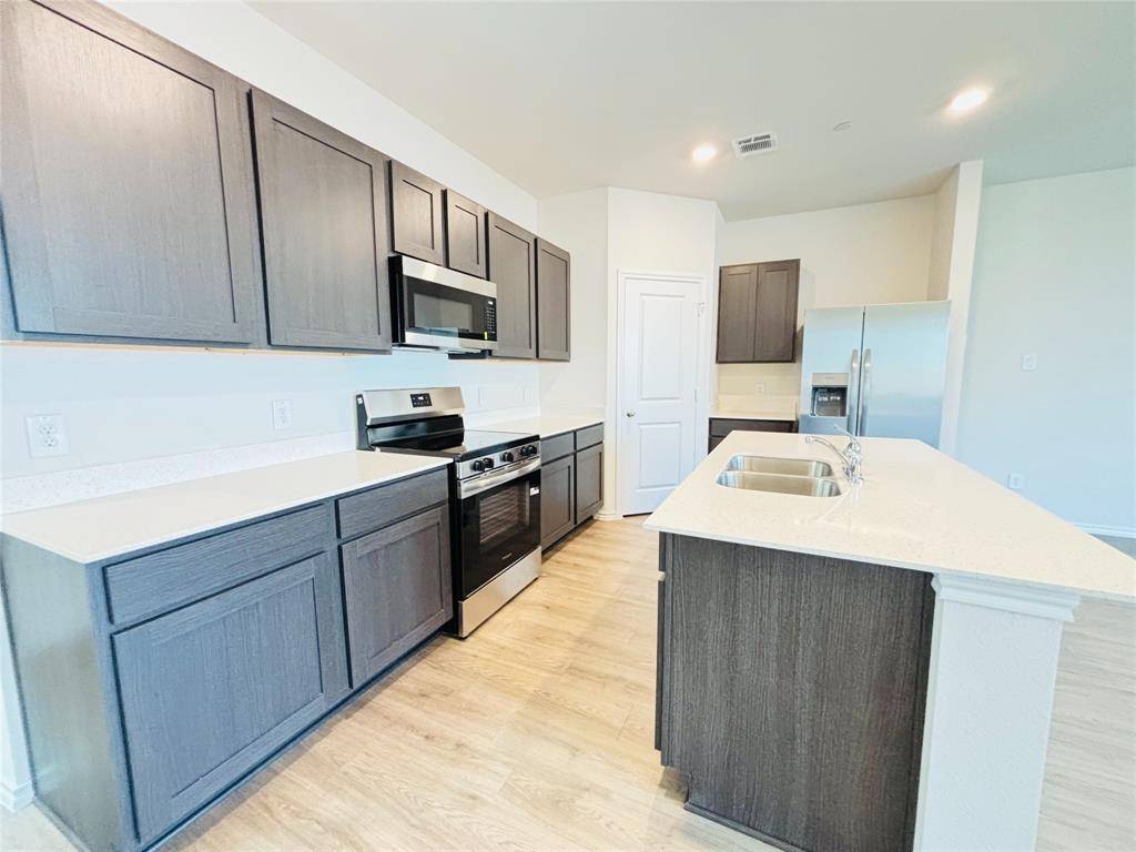 120 Redwood Road, Princeton, TX 75407