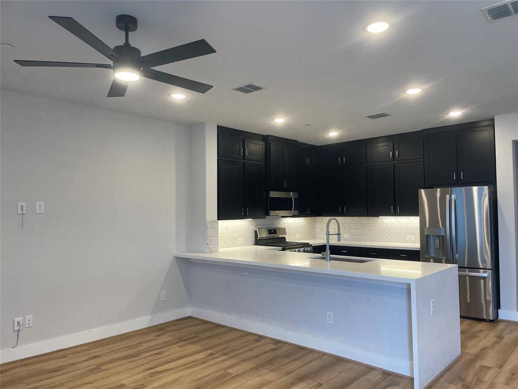 7569 Reis Lane, North Richland Hills, TX 76182