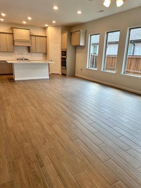 9313 WINDING CREEK Drive, Little Elm, TX 75068