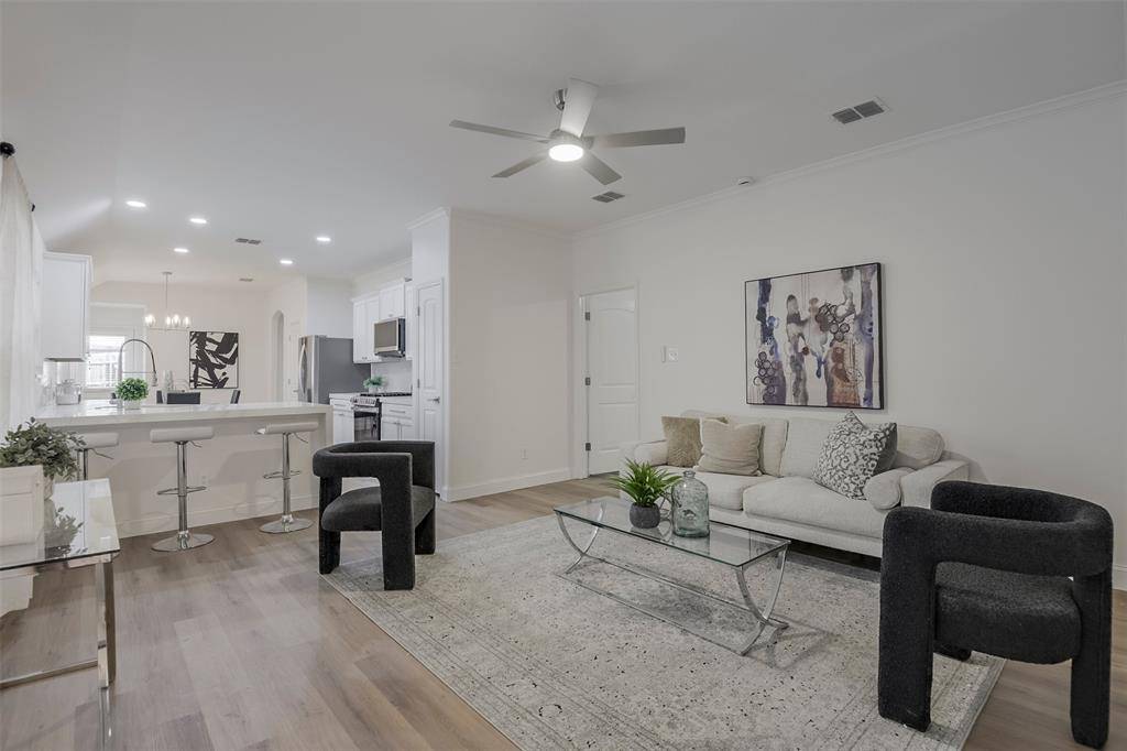 2828 Houston Wood Drive, Fort Worth, TX 76244