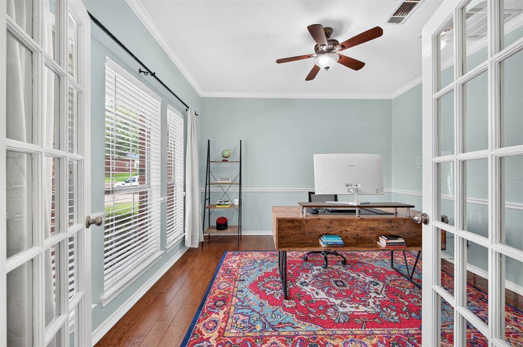 2724 Winterlake Drive, Carrollton, TX 75006