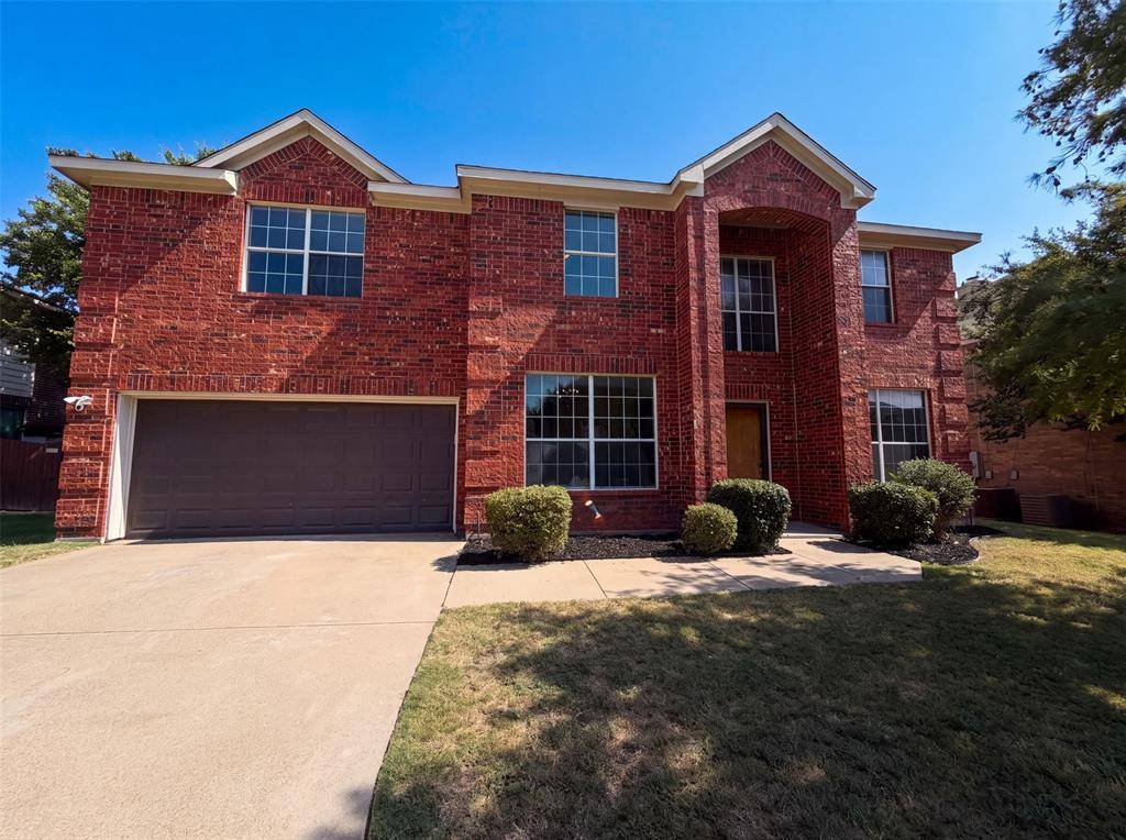 448 N Waterford Oaks Drive, Cedar Hill, TX 75104
