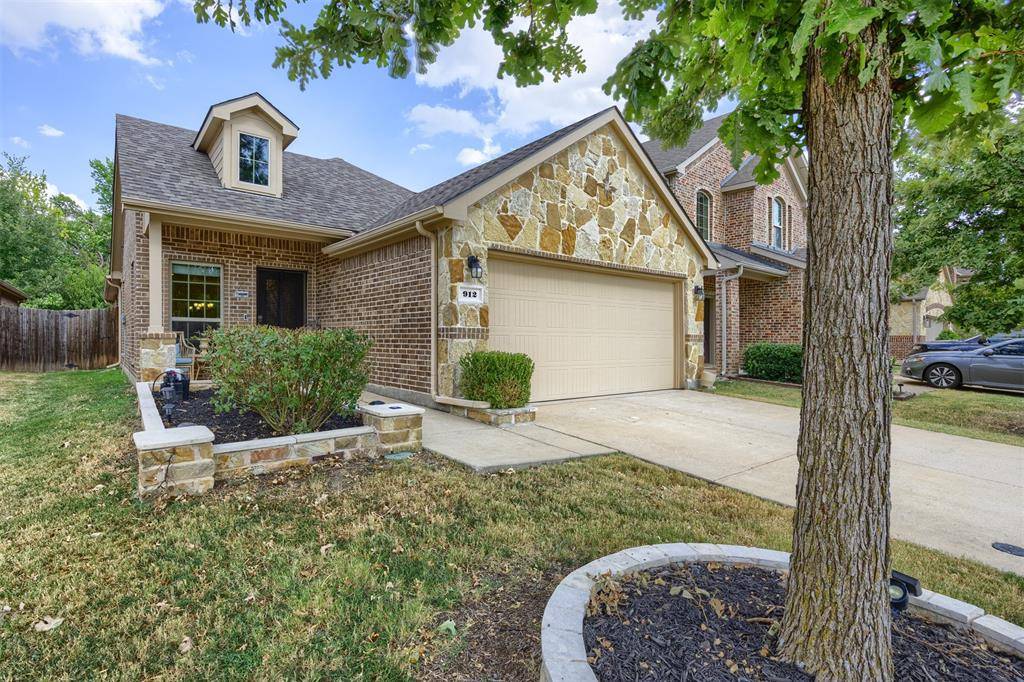 912 Gray Fox Drive, Mckinney, TX 75071