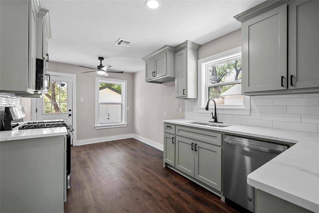 3720 N 25th Street, Waco, TX 76708