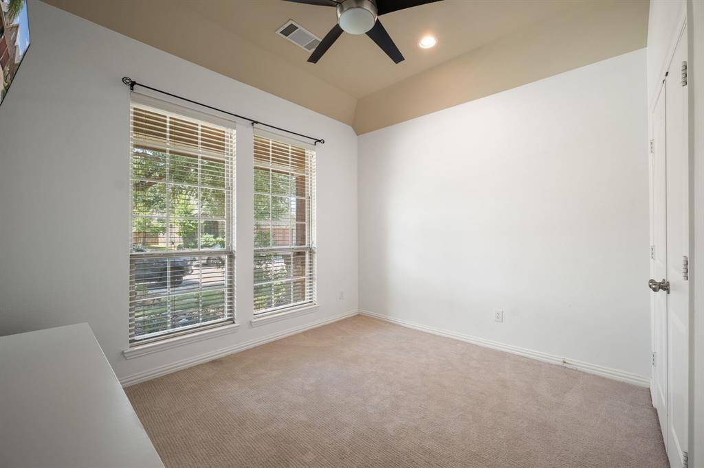 2528 Louis Lane, Lewisville, TX 75056
