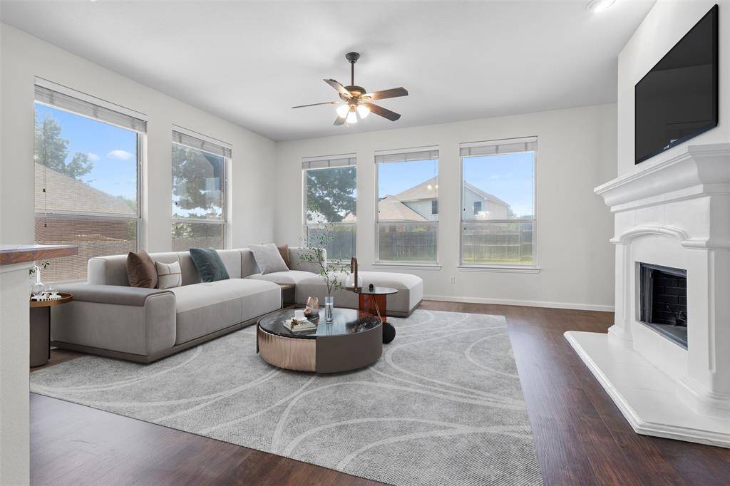 12133 Copper Creek Drive, Fort Worth, TX 76244