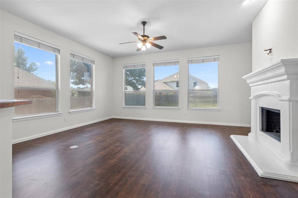 12133 Copper Creek Drive, Fort Worth, TX 76244