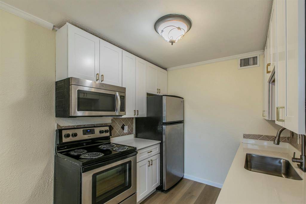 1214 Baylor Avenue #205, Waco, TX 76706