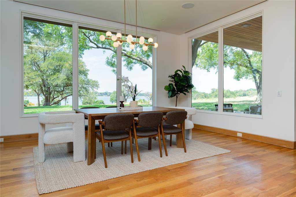 9210 W Lake Highlands Drive, Dallas, TX 75218