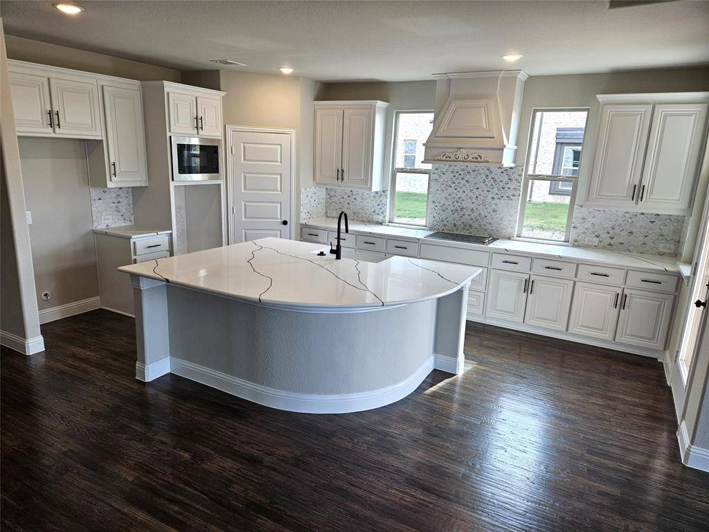 2701 Silo Lane, Van Alstyne, TX 75495