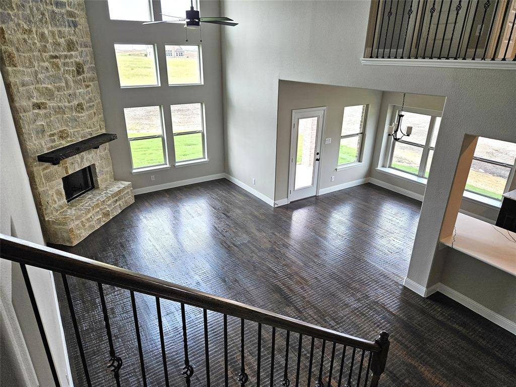 2705 Silo Lane, Van Alstyne, TX 75495