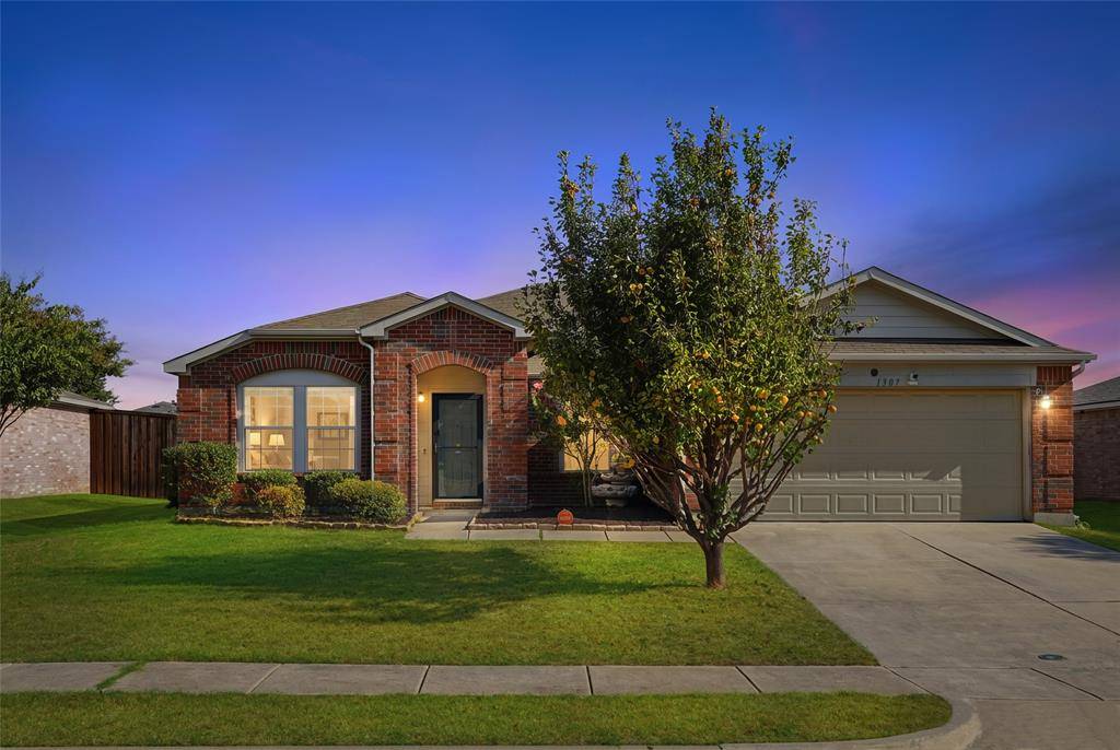 1307 Eagles Nest Trail, Krum, TX 76249