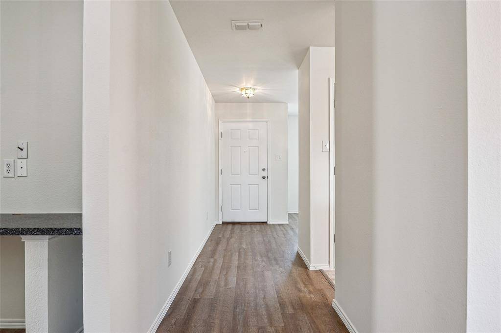 1307 Eagles Nest Trail, Krum, TX 76249