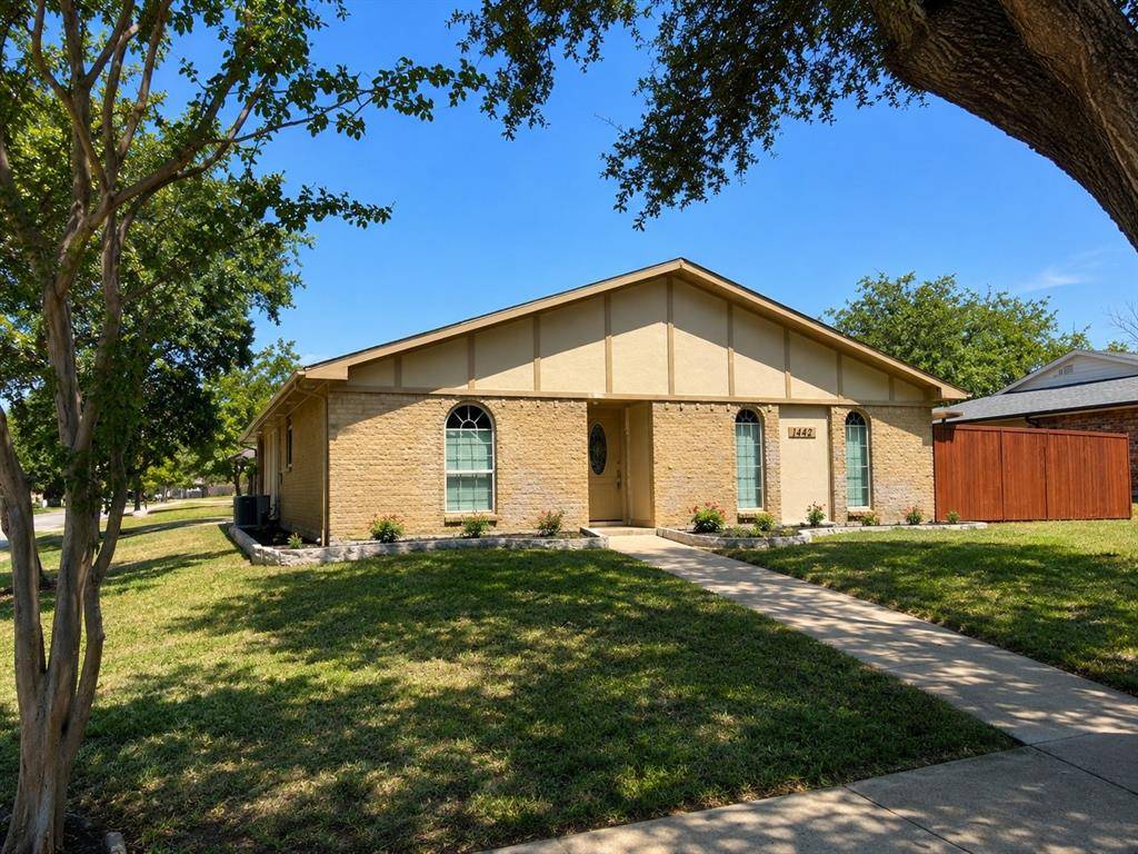 1449 Vanderbilt Drive, Plano, TX 75023