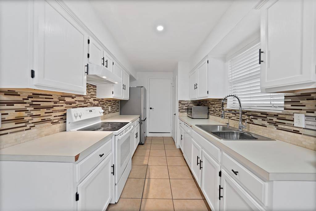 2961 Roosevelt Avenue, Fort Worth, TX 76106