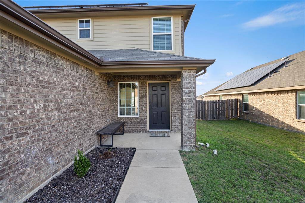 1604 Blue Jay Drive, Ennis, TX 75119